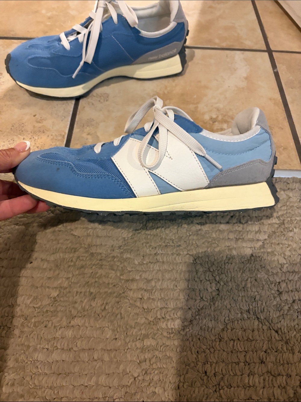New Balance 327 Blue Casual Retro Runner Sneakers - White Accent - Picture 3 of 13